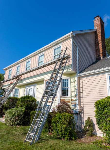 Siding Removal and Disposal in Medicine Lodge, KS